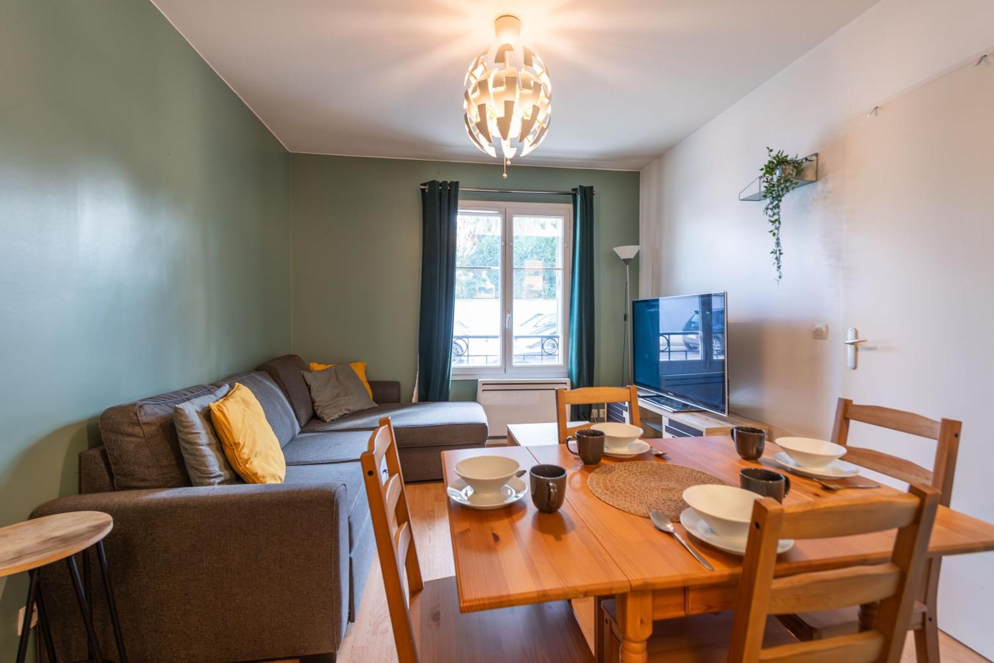 F2 Colore Et Confortable Proche Disney+wifi Apartment *